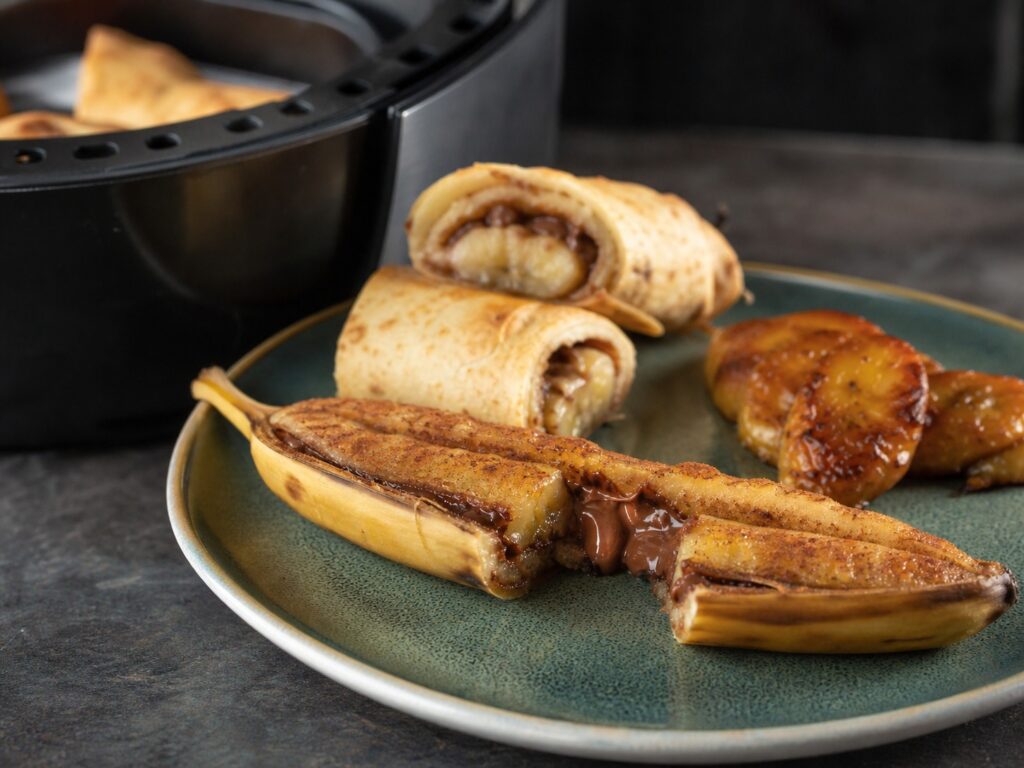 5 receitas de banana na air fryer para uma sobremesa rápida
